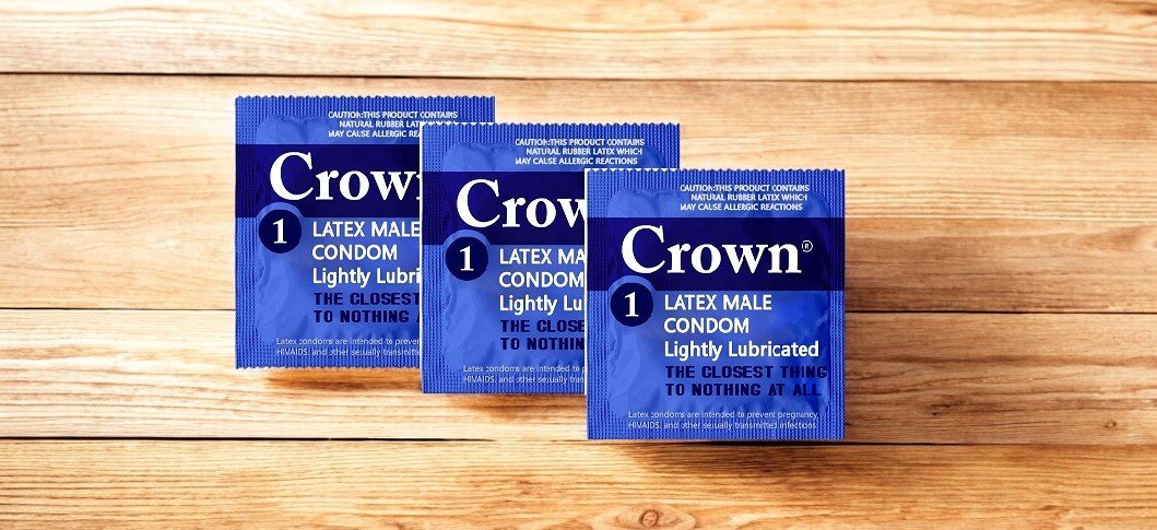 Crown Skinsless Skin kondoomid Crown prekės ženklo puslapio iliustracija